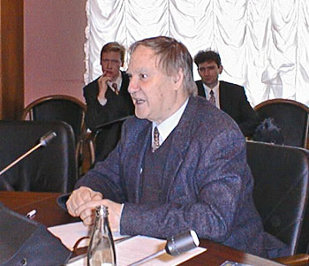 КАПИЦА Сергей Петрович