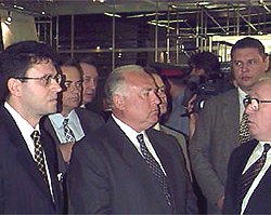 ЧЕРНОМЫРДИН Виктор Степанович