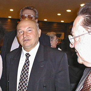 Лужков