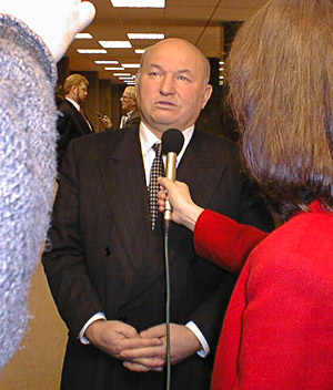 Лужков